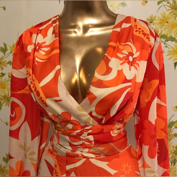 Long sleeve low V neck maxi dress size M - Picture 3 of 11